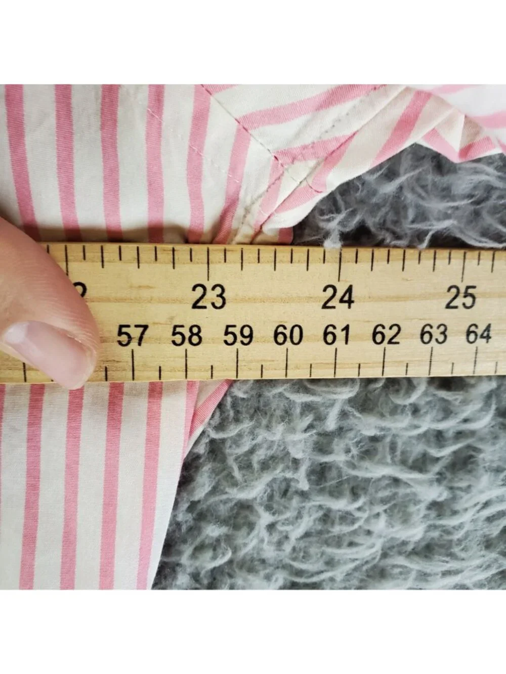 J. Crew Shirt Mens Large Pink Striped Classic Long Sleeve Button Front Cotton